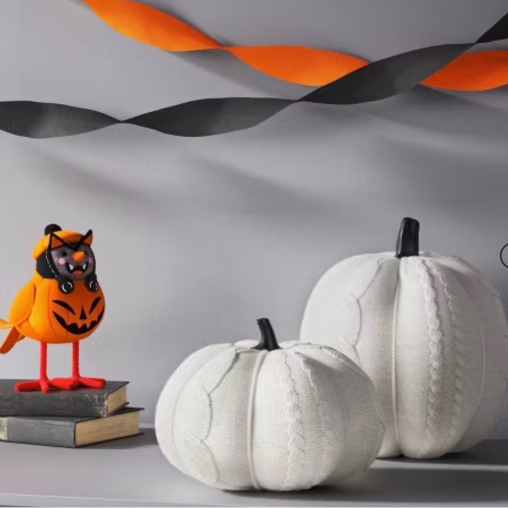 8.75" & 5.75” Halloween Knit Cable Pumpkin White - Hyde & EEK! Boutique
